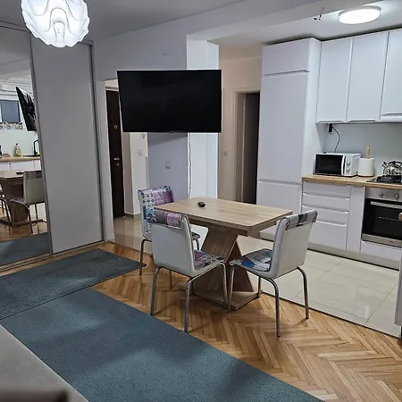 Apartment Nana Rezidence *