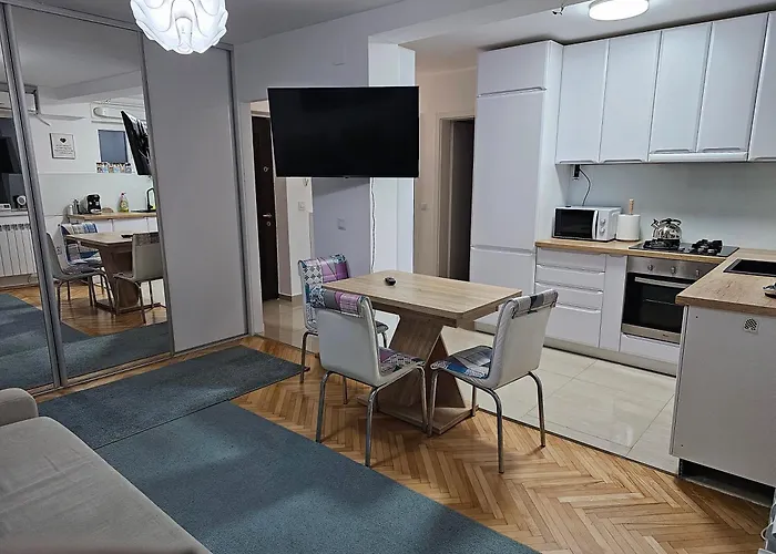 Apartament Nana Rezidence *